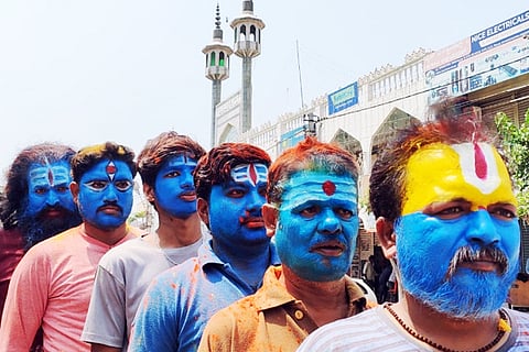 Holi