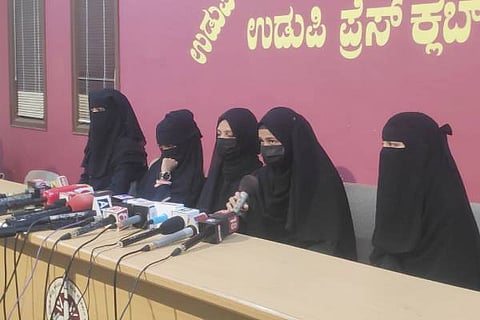 udupi hijab student pressmeet