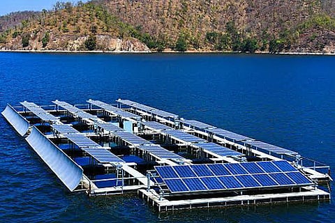 04Tmk_Floating_Solar