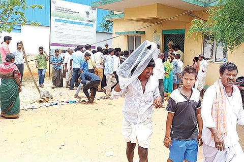 060422 Kushtagi Farmers Center Tadapatri Issue
