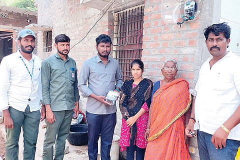 070422 Siddikeri Colony Power Connection