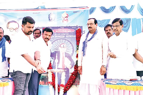 23hunasgi1 dss kalldevanhalli
