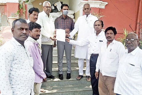 270422 Raichur Verious Ogranations Appela of Release Mewani