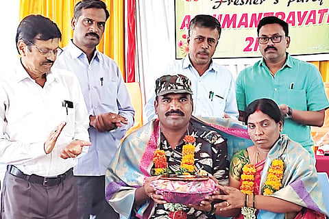 290422 Kudligi Warrior caterer Ramesh Honor