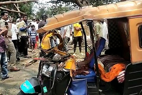 Auto 1