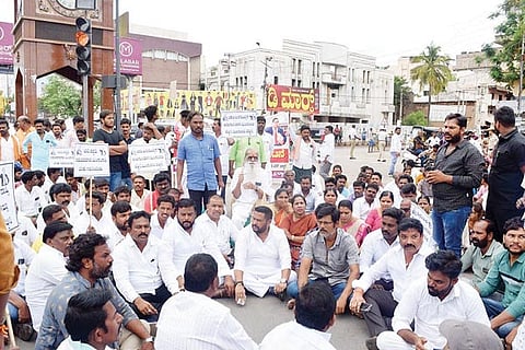 20052022 Bellary protest