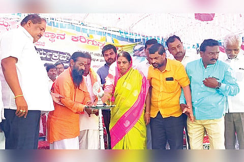 22052022 Devadurga Mass wedding