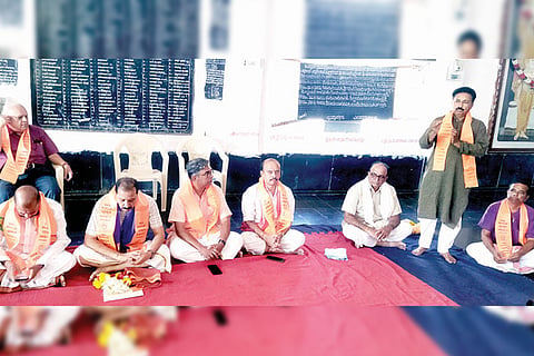 300522 Hatti Awareness meeting of the Brahmin community