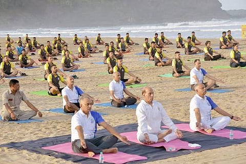 yoga- rajnath singh