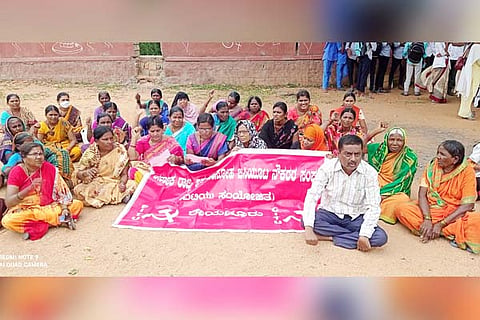 29062022 Raichur protest