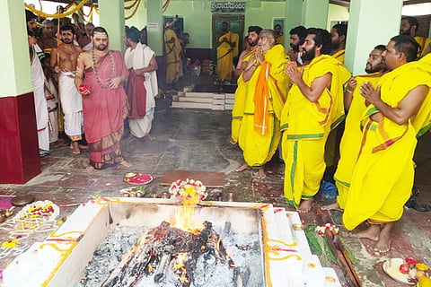 8 svpura kumbabisheka
