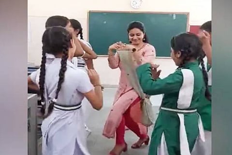 Delhi Teacher