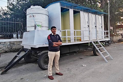 Mobile Toilet