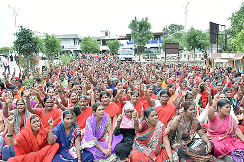 11072022 Koppal Anganawadi workers protest
