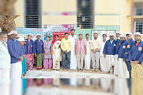 220722 Gudaduru T-shirt Distribution