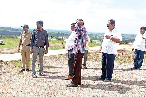280722 Gajaladinni Village DC Visit