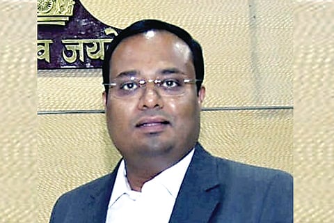 DC NITESH PATIL;