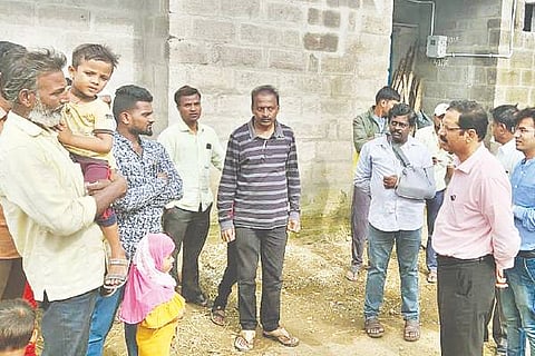 Davangere, DC, Shivananda Kapashi,