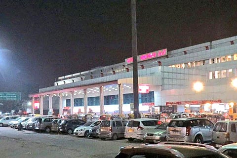 Delhi rail