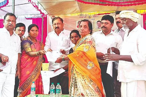 Jagaluru, Anaburu, grama vastavya program