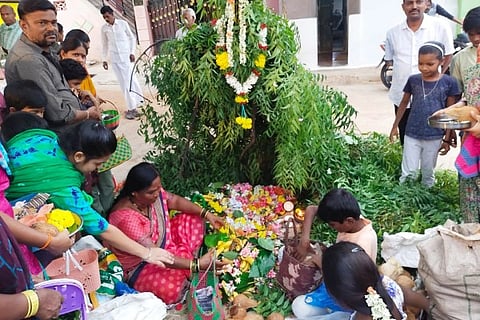 Kondlahalli, Holigemma, fest, Pooje,