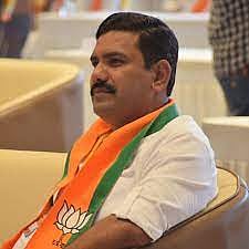 b y vijyendra