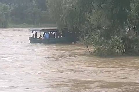 cauveryboat
