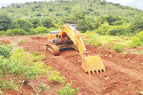hosadurga, madadakere, forest, hill, illegal, soil, mining,