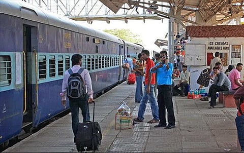 mumbai train