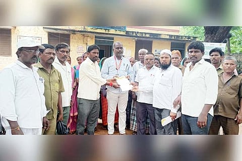 03082022 gangavati protest
