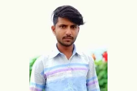 10SGN(GR)02 mustak