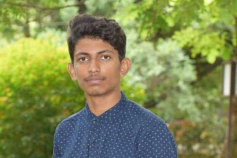 19 smg mohan naik