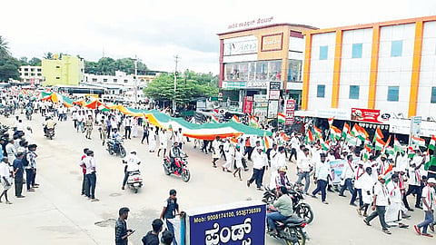 25HDK02