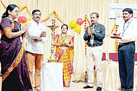 26Manju11