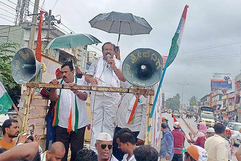 8 tpt 1- Congress Padayatre