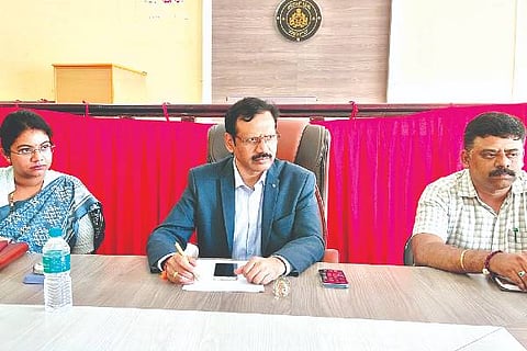 Jagaluru, Taluk Office, District Collector Shivanand Kapashi, Vikalanga Chetana,