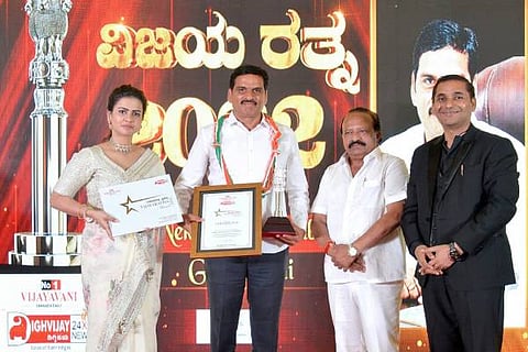 vijayaratna award suribabu