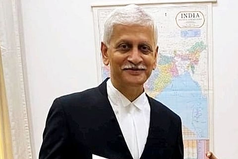 U U Lalith