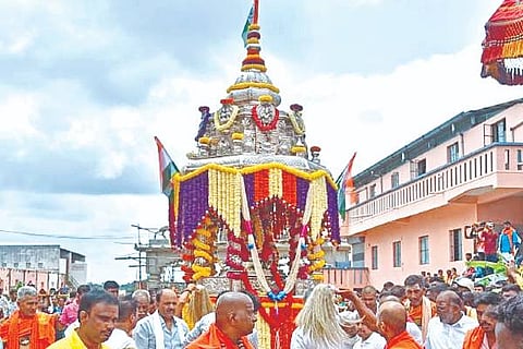 Ukkadagatri, Sri Karibasaveshwara Swami, Silver Chariot Festival,