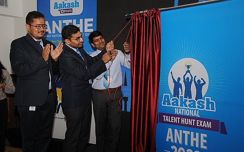 aakash byjus
