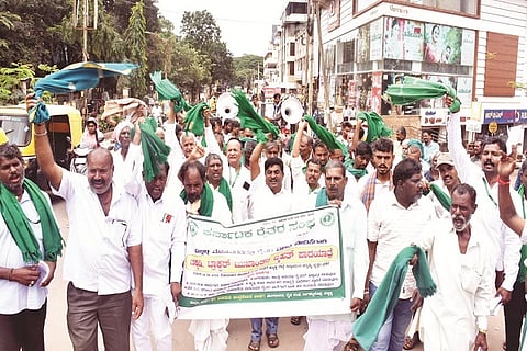 h8-Farmer Protest