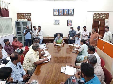 01_09_Mdy_06(Mp Sumlatha Meeting)