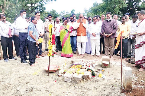 020922 Bhumi Puja for the new building work of Vijayanagar District Superintendent of Police office