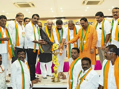 03-DVG-CT-RAVI.jpg
