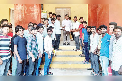 03092022 lingasugur student hostel