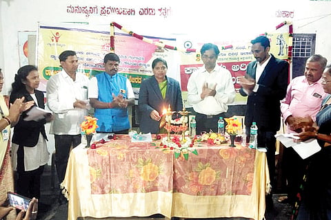 030922 Gangavati Legal awareness, assistance workshop