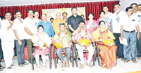 15_09_Mdy_02(Okkaligara Sanga)