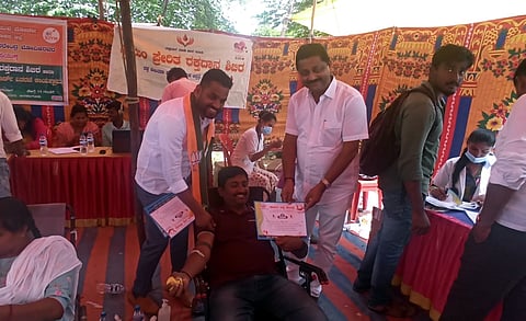 ನರೇಂದ್ರ ಮೋದಿ ಹುಟ್ಟುಹಬ್ಬ ;ಪಟ್ಟಣದಲ್ಲಿ ರಕ್ತದಾನ ಶಿಬಿರ