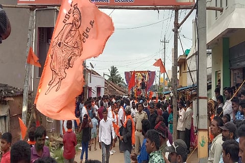 18 BIRUR 01 web