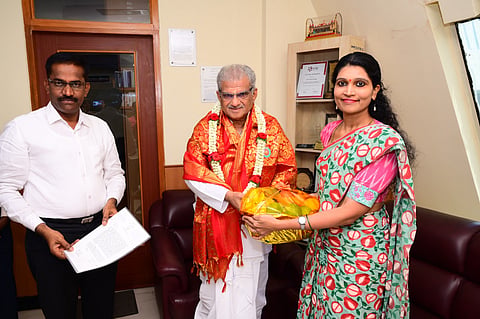 21_09_Mdy_04(Dc Meet Virendra Hegde)